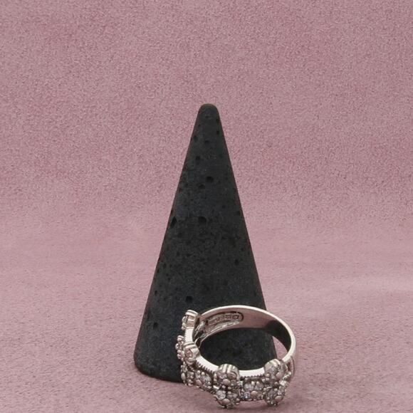 sterling silver cz clusters band ring size 6 - Picture 3 of 3